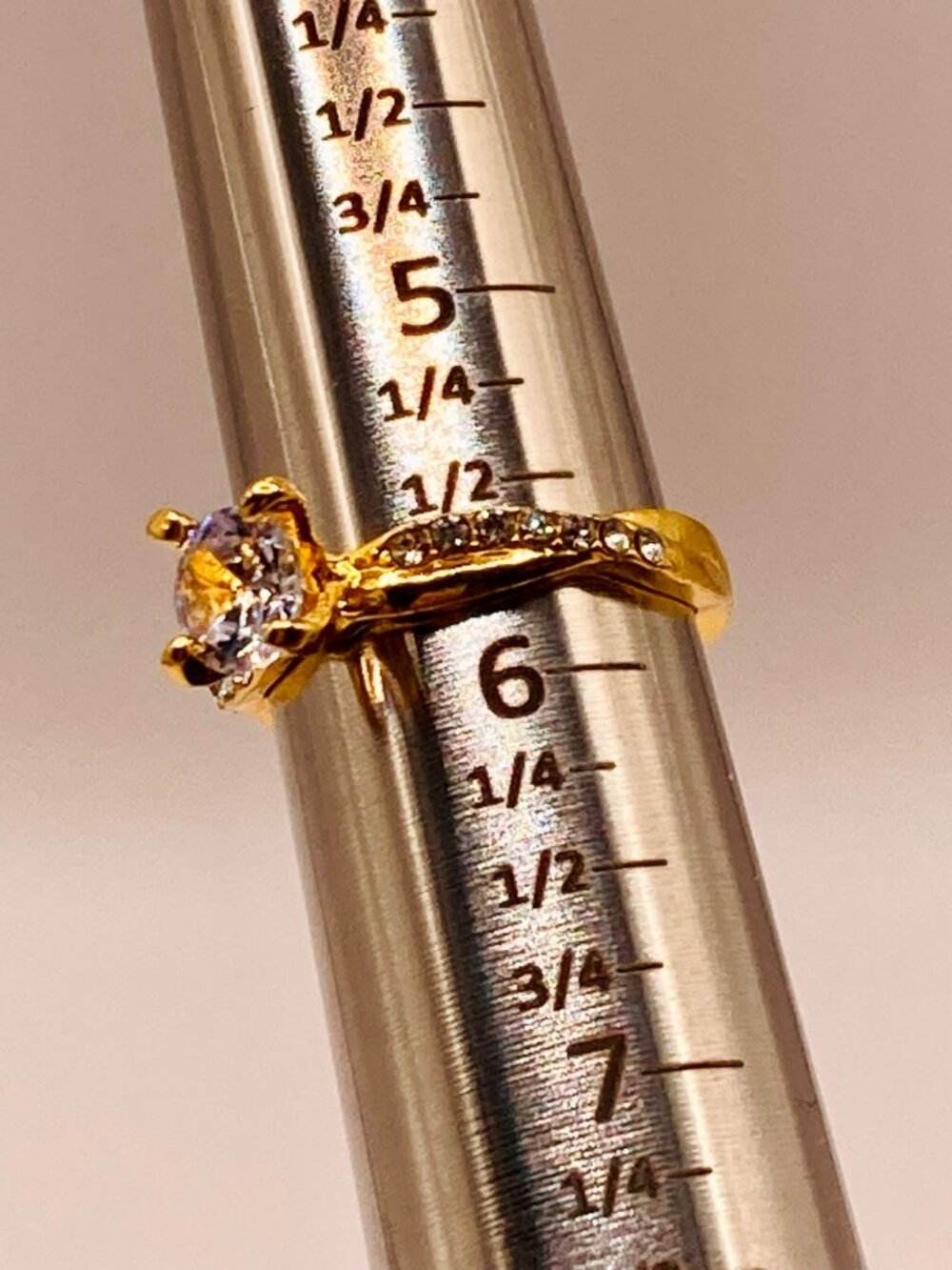 Gold-Tone Ring Clear Round Center Stone & Side Accents Size 5.75 -31B